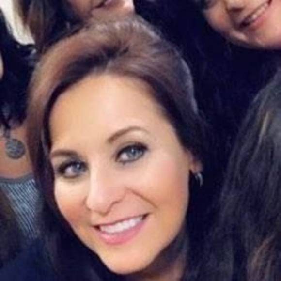 Meet your Posher, Carla carlita - Picture 1 of 1